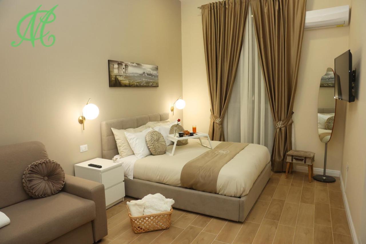 נאפולי Mc Apartments מראה חיצוני תמונה