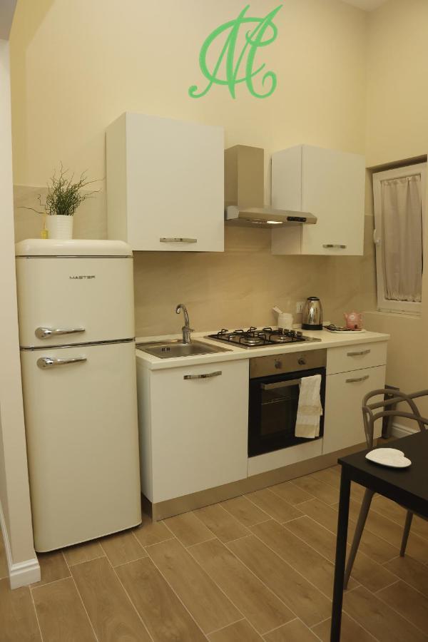 נאפולי Mc Apartments מראה חיצוני תמונה