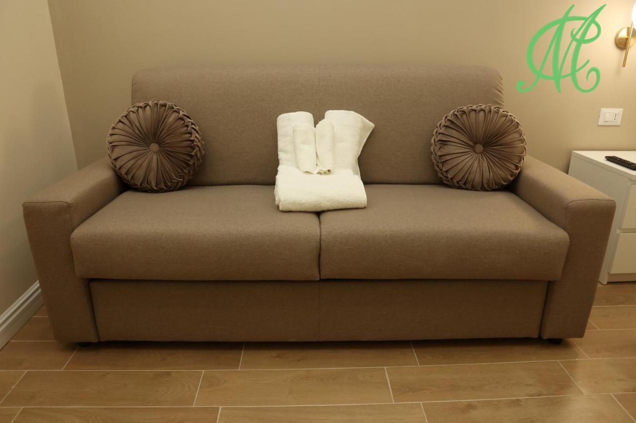 נאפולי Mc Apartments מראה חיצוני תמונה